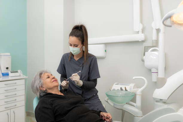 Best Weekend Emergency Dental Services in Woodlawn, OH
